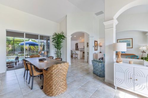 230 Arlington Dr, Placida, FL 33946-2327