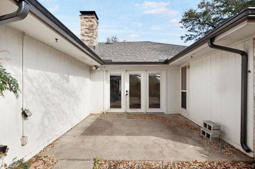 1308 Buckingham Pl, Richardson TX  75081-5485 exterior
