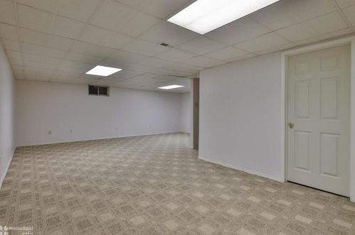 8149 Cross Creek Cir, Breinigsville PA  18031-1330 exterior