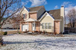 2659 Holly Rock Dr, Clarksville, TN 37040-2829