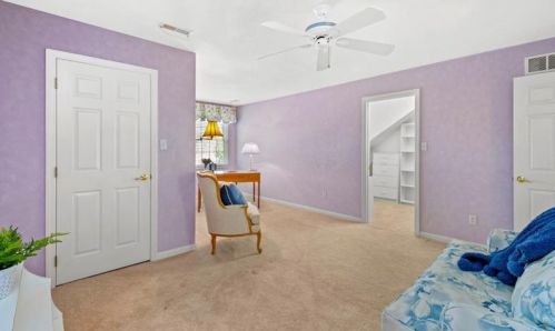 608 Gander Cir, Bridgeville PA  15017-3428 exterior