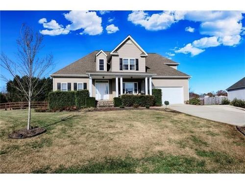220 Lippard Springs Cir, Statesville, NC 28677-9100