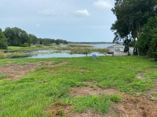 9832 110th Street Rd, Belleview FL  34420-3691 exterior