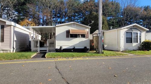 41 Western Sands, Wallingford, CT 06492-2968