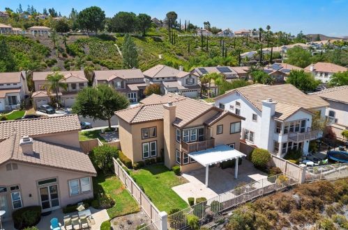 7 Villa Valtelena, Lake Elsinore CA  92532-0110 exterior