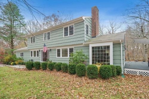 67 Shelter Rock Rd, Stamford, CT 06903-3530