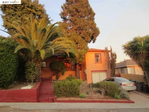 9880 Burr St, Oakland, CA 94605-4802