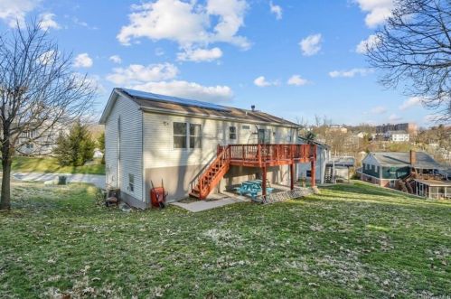 20 Sabrina Ln, Crotonville NY  10562-3456 exterior