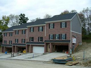 137 Lenox Dr, Imperial, PA 15126-1255