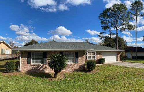 45 Lake Link Cir, Winter Haven, FL 33884-1043