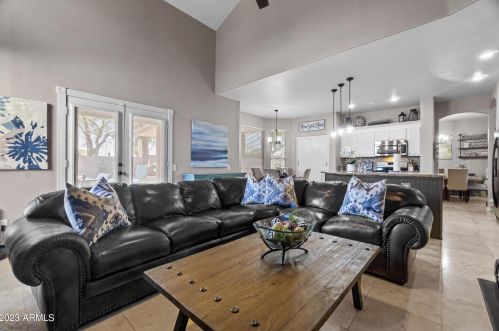 4274 Maya Way, Cave Creek AZ  85331-2615 exterior