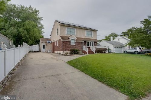 319 Hessian Ave, West Deptford, NJ 08063-1503