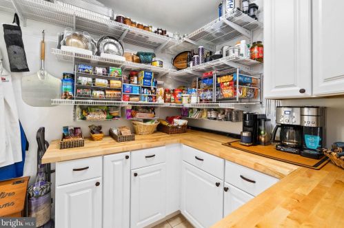 7748 Waterford Dr, Spotsylvania VA  22551-2200 exterior