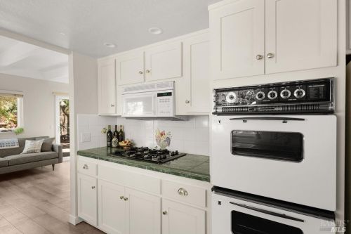 1425 Los Olivos Rd, Santa Rosa CA 95404-2017 exterior