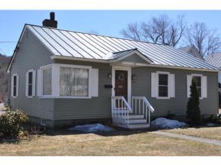 80 Mascoma St, Lebanon NH  03766-2654 exterior