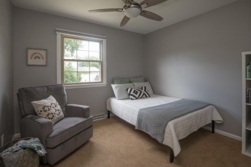 558 Lorraine Dr, Valpo IN  46385-2924 exterior