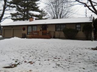 135 Sunset Rd, West Glenville, NY 12010-1701