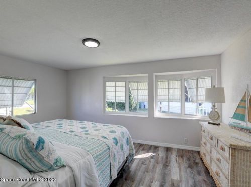 1112 Oriole Cir, Sebastian FL  32976-7521 exterior