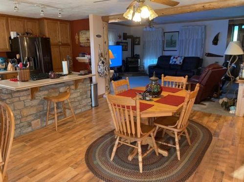 1634 Perry Hwy, Portersville, PA 16051-1512