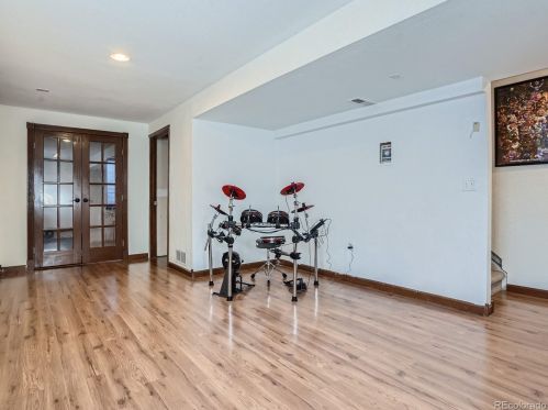 6064 Yakima St, Denver CO  80015-6654 exterior