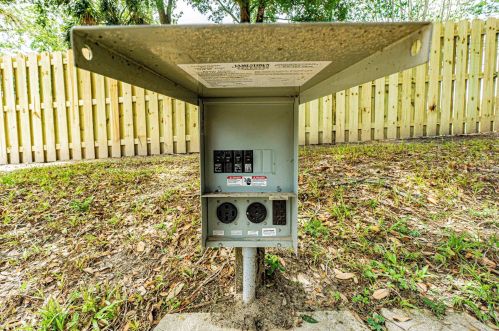 24100 Turtlerock Ct, Lutz FL  33559-6728 exterior