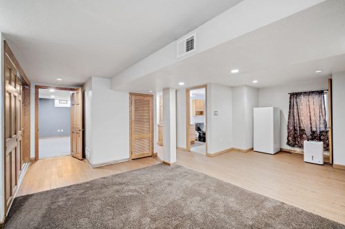 2439 Alvina Ave, Milwaukee WI 53221-4957 exterior