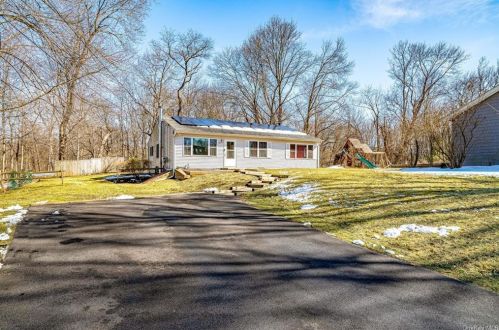 70 South St, Patterson NY  12563-3104 exterior