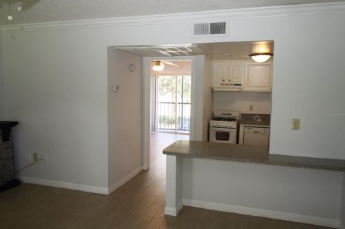 133 Oyster Bay Cir, Altamonte Springs, FL 32701-8085
