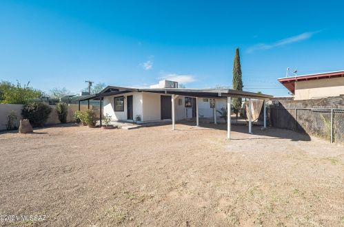 1826 Olsen Ave, Tucson, AZ 85713-3849