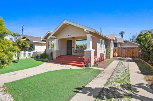 930 Gladys Ave, Long Beach, CA 90804-4827