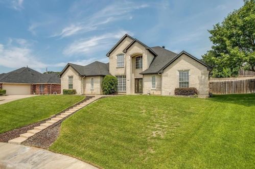 400 Shenandoah Dr, Burleson, TX 76028-4080