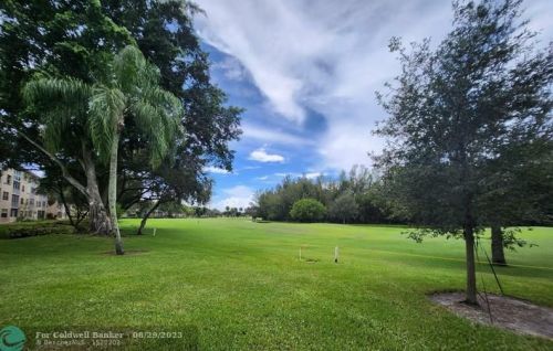 900 125th Way, Hollywood FL  33027-1792 exterior