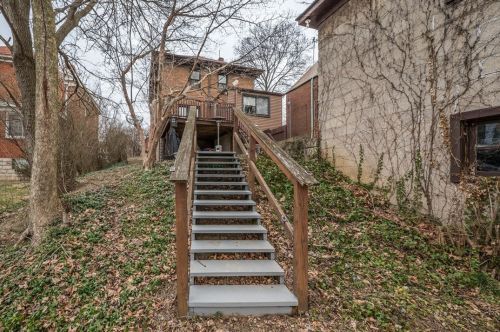 265 Cedar Blvd, Pittsburgh PA  15228-1315 exterior