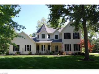 7444 Woodspring Ln, Hudson, OH 44236-1855