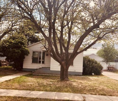713 Hejupe St, Kermit, TX 79745-4728