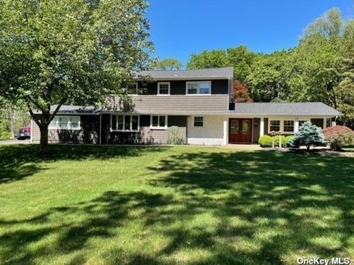 5 Trescott Path, Northport, NY 11768-2535