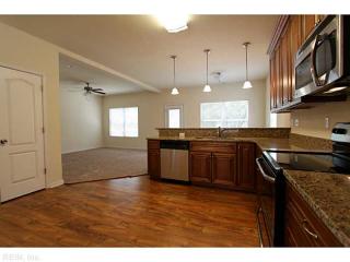 1013 Rowland Ave, Chesapeake, VA 23324-1151