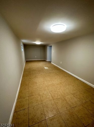 1029 Chandler Ave, Roselle NJ  07203-2746 exterior