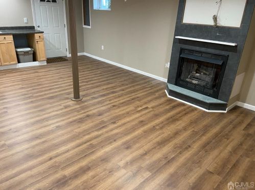 185 Prospect Ave, Avenel NJ  07001-1254 exterior