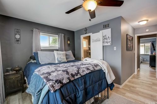 5974 Boone Ct, Riverside CA  92506-1721 exterior