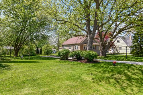 4235 92nd St, Milwaukee WI  53228-2133 exterior