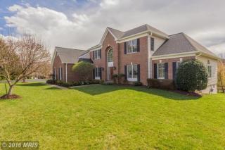 10319 Brittenford Dr, Vienna, VA 22182-1861