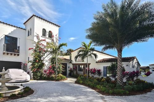 16611 Captiva Dr, Captiva, FL 33924-6021