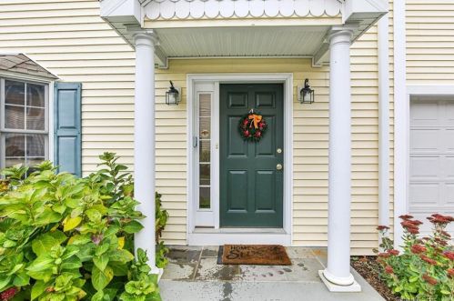 580 Fairfield Ave, Stamford, CT 06902-7548