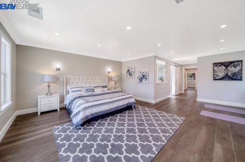 829 Katrina St, Livermore CA  94550-2392 exterior
