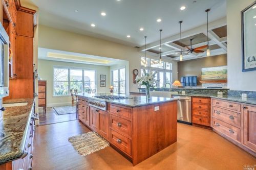 1838 Alan Dr, Penngrove CA  94951-9735 exterior