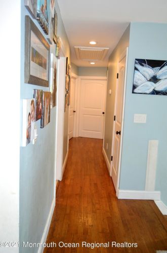 24 Walter Dr, Jackson Twp NJ  08527-3418 exterior