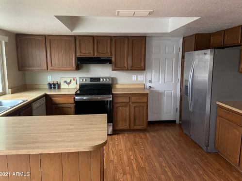 5616 Altadena Ave, Glendale, AZ 85304-3319