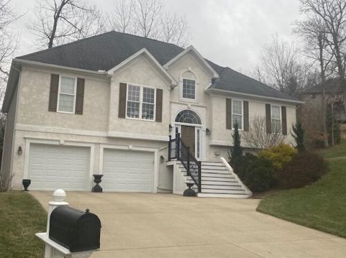 1 Timberview Dr, Chillicothe, OH 45601-1191