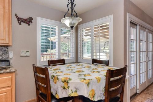 102 Seafarer Ct, Folsom CA  95630-2332 exterior